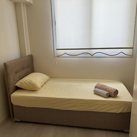 B Unique Twins Apartment Kyrenia  Eksteriør billede