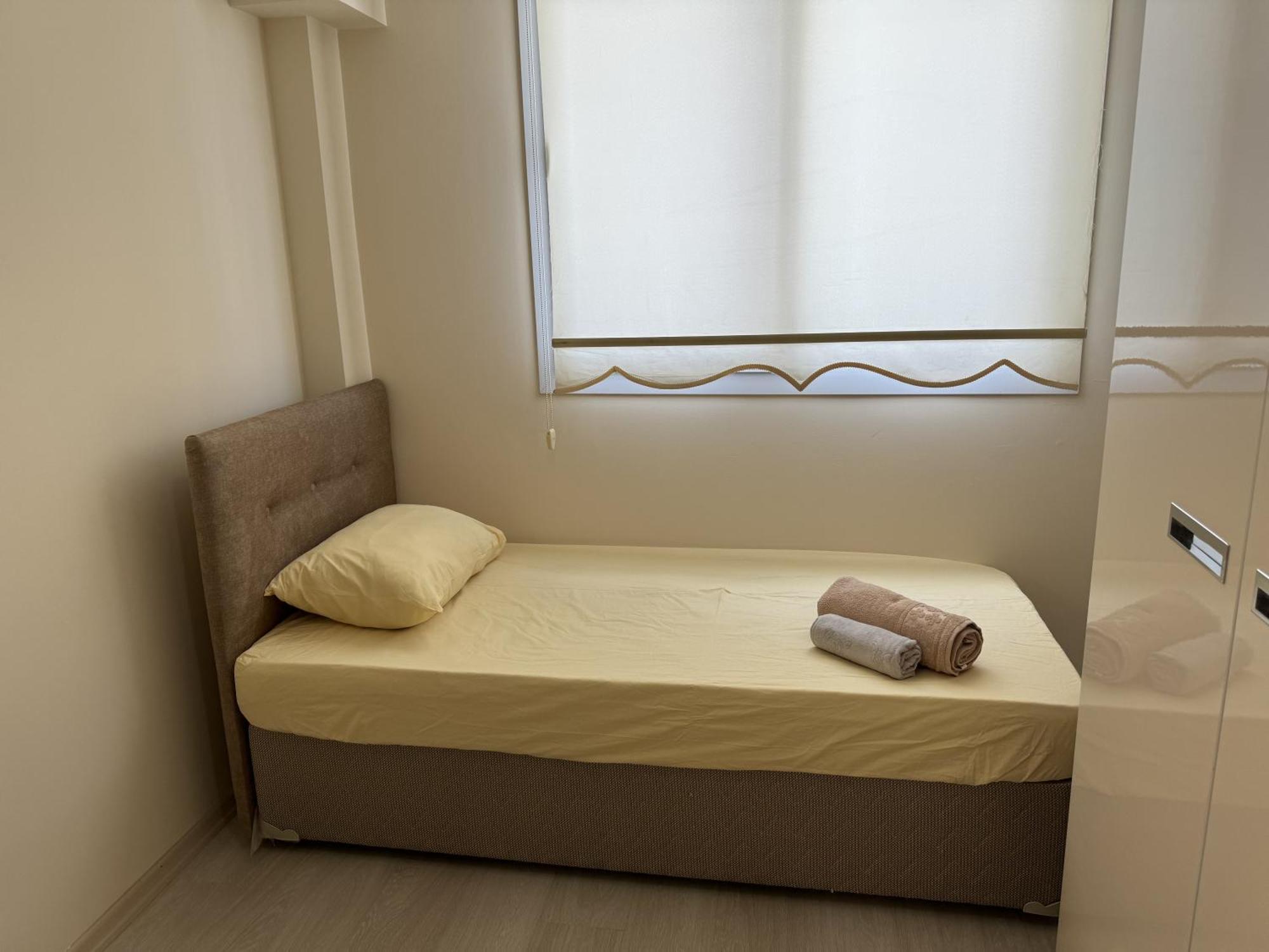 B Unique Twins Apartment Kyrenia  Eksteriør billede